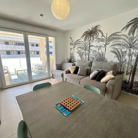 Spacieux Et Lumineux Dans Résidence à 650m De La Appartement