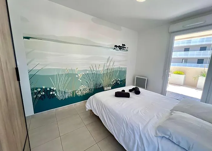 Spacieux Et Lumineux Dans A 650m De La